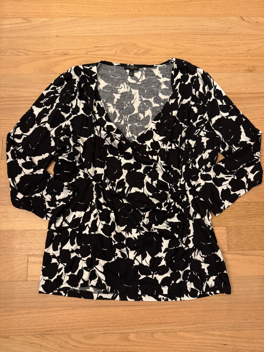 Talbots Medium Petite Black & White 3/4 Sleeve Wrap Style Blouse Top